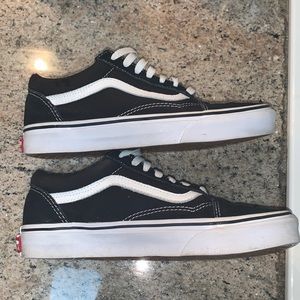 Vans old skool shoes